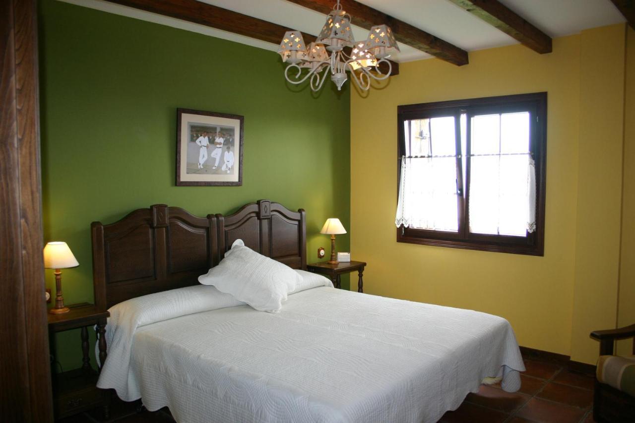 Eco Hotel Rural Lurdeia - Adults Only แบร์เมโอ ห้อง รูปภาพ